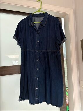 Button-Front Denim Shirt Dress in Dark Blue